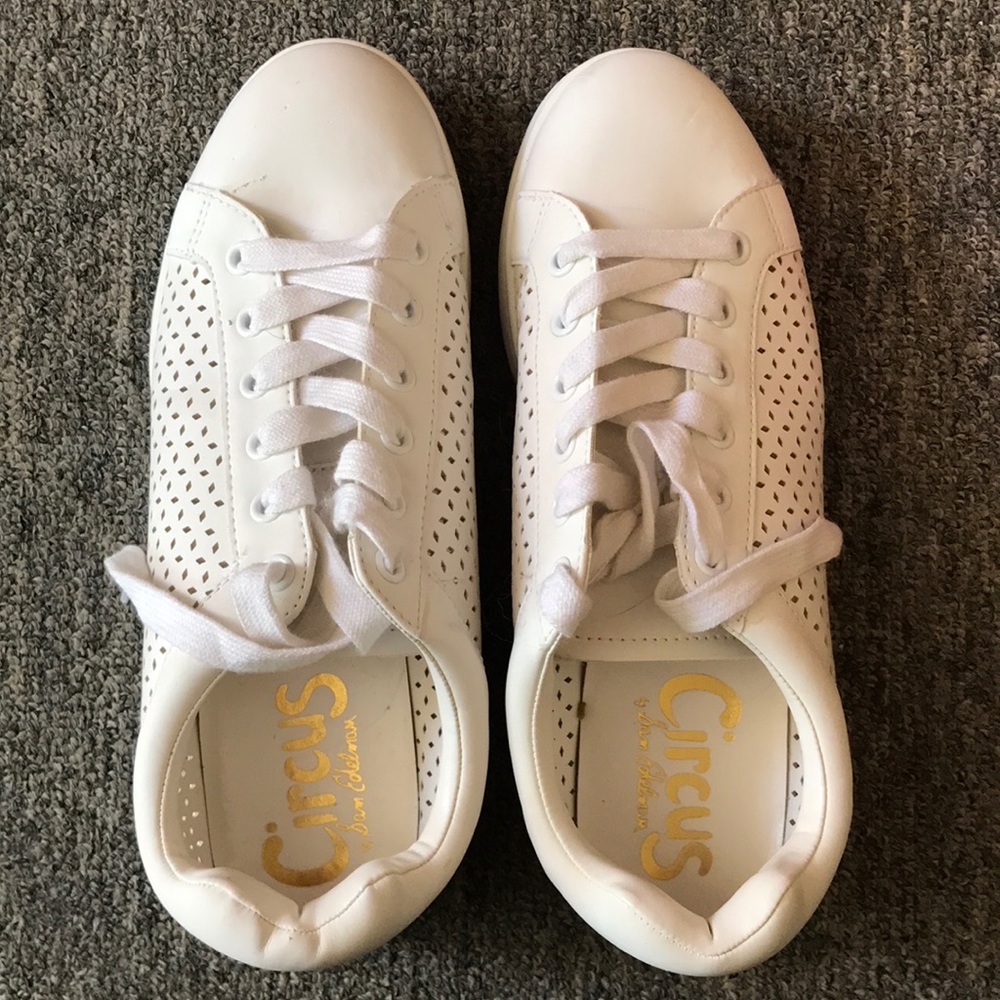 Circus by Sam Edelman white sneakers size 8.5